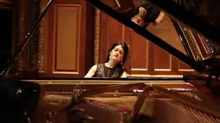 Beethoven Sonata Op. 109. I Vivace, ma non troppo. Priya Mayadas, piano