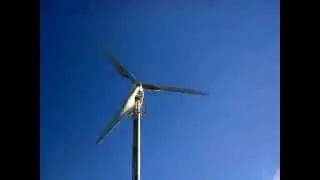 Argosy Wind Power Turbine in Motion: Want to See How Wind Turbines Work?