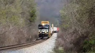 Southbound Norfolk Southern train 295 approaching Cardiff on the CNO&TP