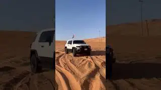 UAE NATIONAL DAY FJ CRUISER #dubaioffroaders #dune #desert #fjcruiser