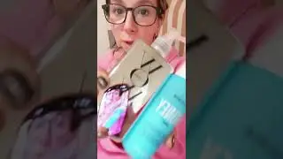 Wow Hair Dream Coat and Money Mist bundle Black Friday sale! Great for taming frizzy hair