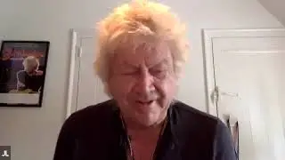 Exclusive interview with JOHN LODGE of the MOODY BLUES!