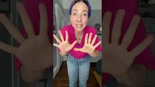 Sing along with T&iacute;a Leah. Open, shut them!