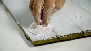 A Closer Look At Basics Gesso & Modelling Paste | Liquitex