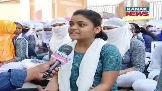 Rama Devi University Students Stage Protest Demanding Postponement Of 4th Semester