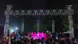 Nativo Show ella baila sola en Veracruz 