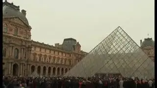 Pension reform strikes shut Louvre Museum in Paris