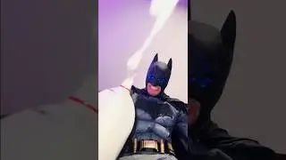 BATMAN vs SANTA - When it&rsquo;s Christmas in Gotham #shorts #batman #christmas w/ @TheeBlackBadger