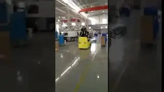 3 wheel Stand Up Electric Tow Tractor