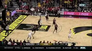 Jeriah Horne Finishes with a Dunk vs. Iowa