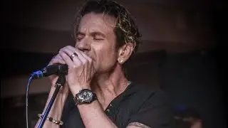 Crying In The Rain [Whitesnake] Mike Tirelli guest singer with local Long Island band Mickey Lixx