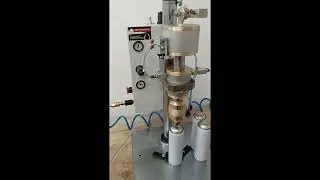 Semi-automatic Aerosol Valve Crimping Machine 1&rdquo; P&oacute;łautomatyczna Zaciskarka Zawor&oacute;w Aerozolowych 1