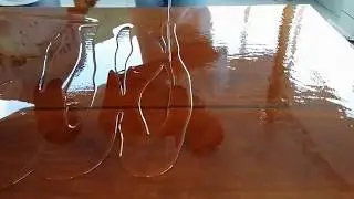 Resinando Mesa de Madeira