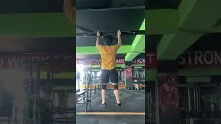 2 finger pullups #desi #exercise #fitness #gym #india #motivation #reels #trending #viral #workout