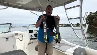 Essential Boating Skills &ndash; Type 3 Life Jacket
