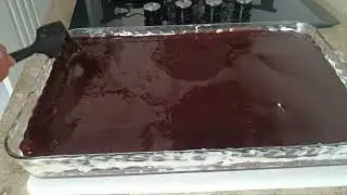Bol &ccedil;ikolata soslu Ağlayan pasta yaptık 🤌
