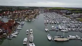 Drone flight over Port Solent - Octavia in the lock - 4K