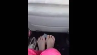 Feetie feet feet