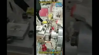 Extrusion melt gear pump