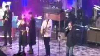 Ringo Starr featuring Colin Hay with guest Cecilia No&euml;l on Back Up