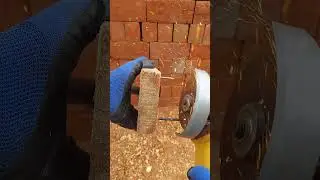 Every Mason Should Know this idea!✅ #laying #brick #line #tool #MarkRoberJugaad  ⁨@MarkRober⁩