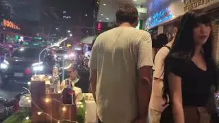 All Walk No Talk : bangkok bold nightlife urban walk 070427 365