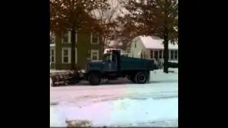 Snowplow 12-5-10.mov