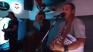 Ten Square Feet (Live in 't Brouwershof Ichtegem 06-10-2018)