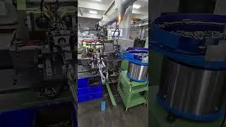 UM-30 thread rolling machine + auto feeder
