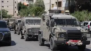 Stones Thrown at Israeli Military Vehicles During Bethlehem Raid