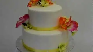Tropical theme wedding cake