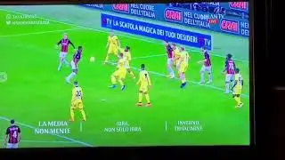 Milan-Verona 2020/21 rigore negato per pestone di Tameze a Leao che si infortuna