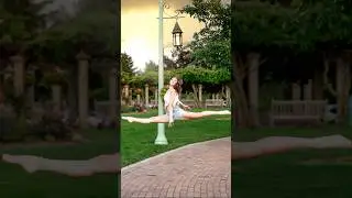 High school senior photography with talented dancer in East Lansing Michigan #dancephotography
