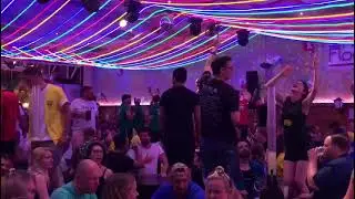 Megapark Party Deluxe - Layla 🇪🇸💃🎉