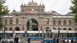 Zurich Main Train Station (Z&uuml;rich HB)