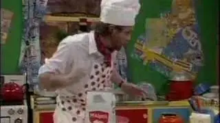 Mister Whiskers makes a pancake