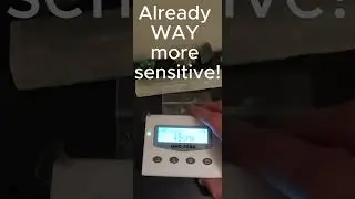 How different GEIGER COUNTERS react to PITCHBLENDE!😱 Geiger counter sounds! One goes to 150,000 CPM!