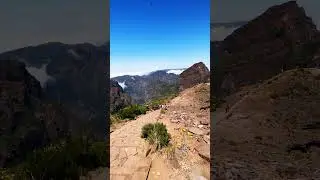 How busy is Pico do Arieiro? 😂 well, here is the truth&hellip;and can be even more #tips #picodoarieiro