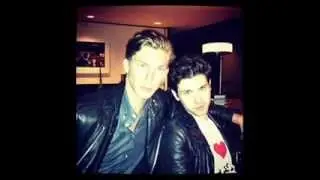 Frame and Canvas. (Ryan Ross and Dan Keyes)