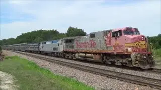 Santa Fe Warbonnet Leads the California Zephyr