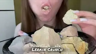 Asmr eating different types of edibleclay @lerkincrunch222