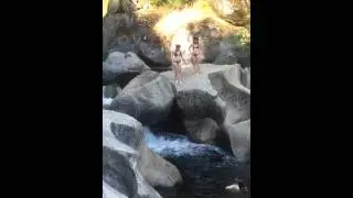 Jumping off boulder cosumnes river @ happy valley