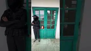 Money Heist Vs Police || 107.0 #bubblesgangz #parkour #moneyheist #police #shorts