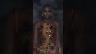 Adut Akech walking for Versace Fall 2023.&bull;&bull;#fashion #fashionweek #fashionstyle #fashionista #model