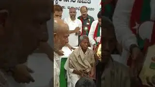 SDPI felicitation to padma shri harekal Hajaba