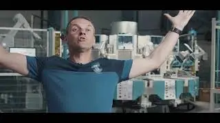 The giant Easypitch tablet at Decathlon