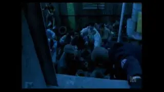 ROMPER STOMPER (1992) - Pub Fight ''There's Thousands Of Them''!