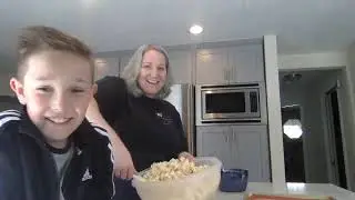 Tupperware Stack Cooker : Holiday Popcorn