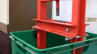 Computer Recycling-Destroying Hard Drives-IT-Green&reg;