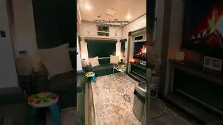 Embrace the #RVLife: Adventures of a Full-Time Camper Family on the Go